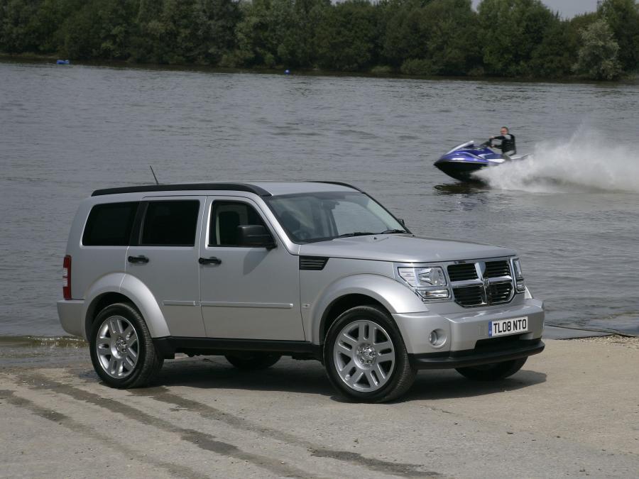  Dodge Nitro 2007 года  (UK) (фото 9 из 16)